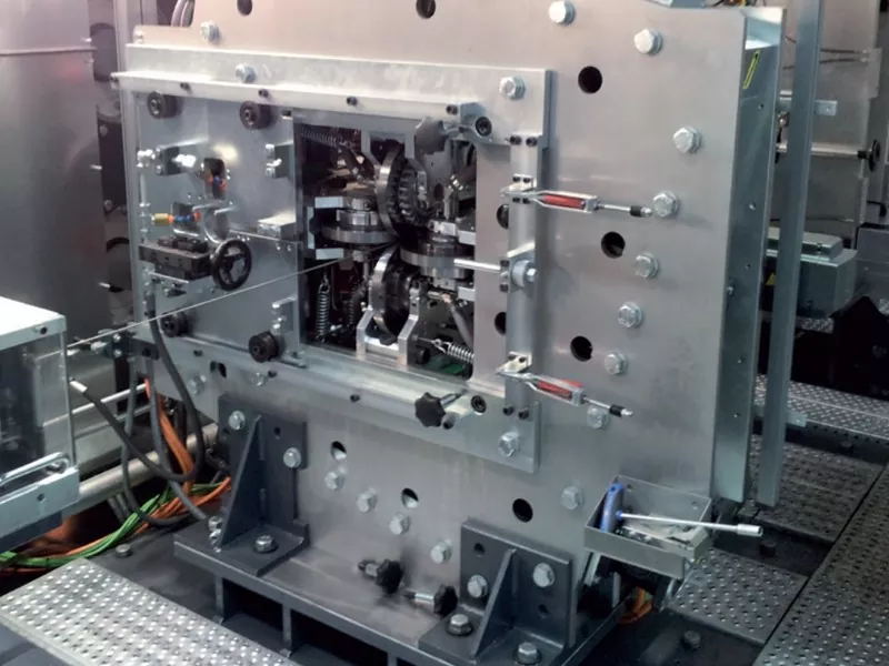 Yiziphi izimboni iProfile Rolling Machine esetshenziswa kuzo